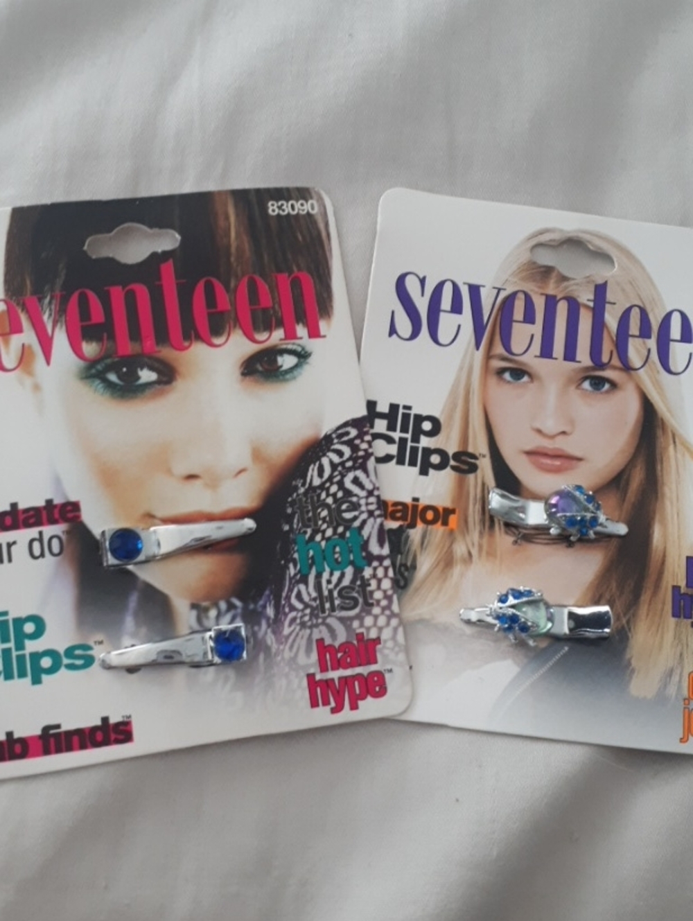 Deadstock 1999 - Silver-Tone Hair Clips